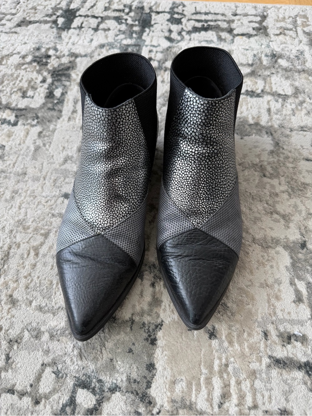 United Nude Black and Silver Pointed Toe Ankle Booties